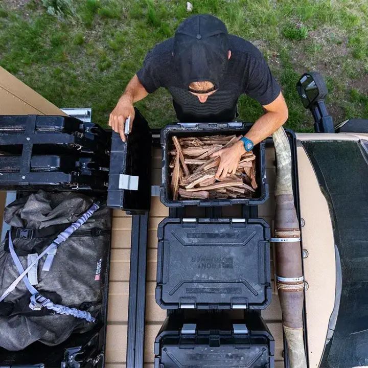 Front Runner Wolf Pack Pro storage box for car camping